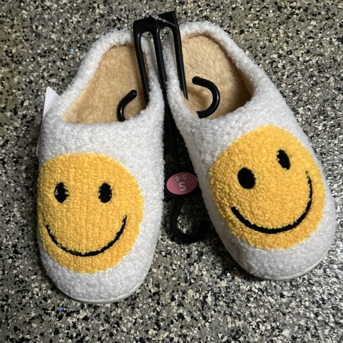 Ladies slippers size small - ladies,