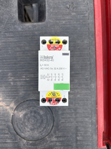 Iskra ikd432 32a contactor - iskra,