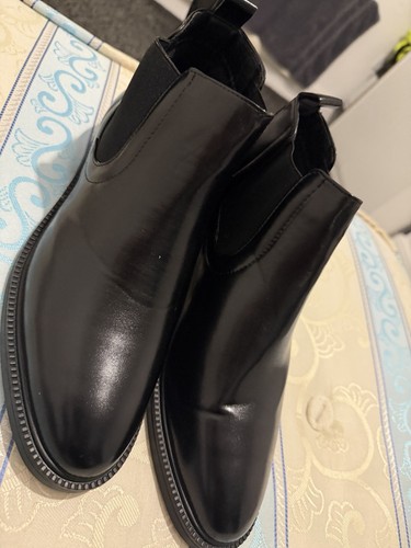 Brand new black - chelsea, boots