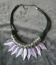 feather collar necklace metal