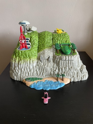 Thunderbirds tracy island set - tracy,