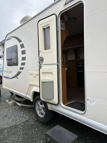 Bailey pageant caravan 2 - pageant,