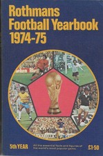ROTHMANS FOOTBALL YEARBOOK 1974-75 ~ VERY GOOD CONDITION SOFT COVER ICONIC BOOK