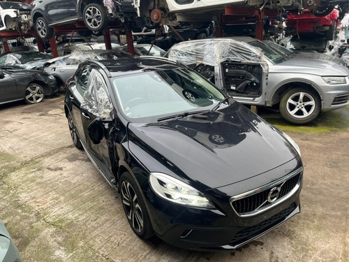 Volvo v40 breaking 2019 - v40,