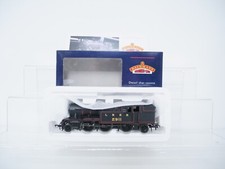 Bachmann OO Gauge Steam Locomotive 31-606 LNER Black V1 2-6-2T No. 2911