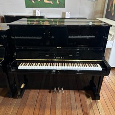 Yamaha upright piano black - yamaha,