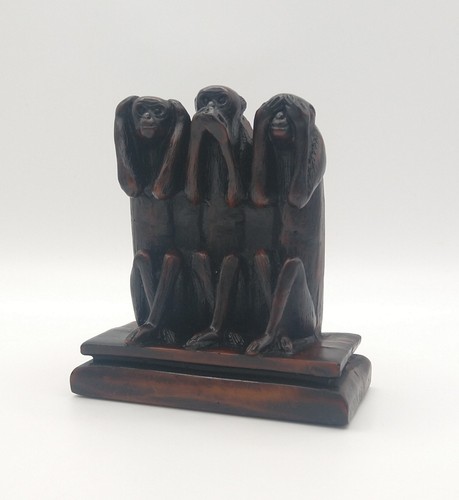 Three wise monkey figurine - monkey,