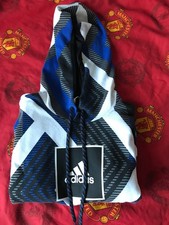 Adidas rare full print hoodie, great look, medium, MINT!