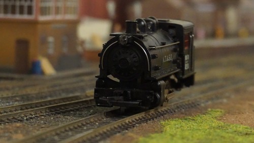 Life like scale model r - life-like,