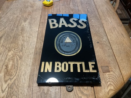 Vintage bass bottle - in,
