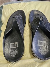 FITFLOP GLITTER SIZE 6/39 BLACK FLIP FLOPS 