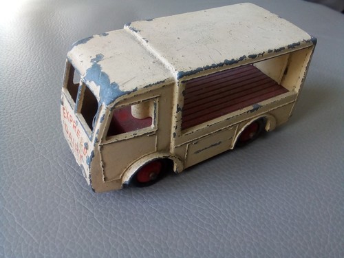 Dinky toys 30v ncb - 30v, electric