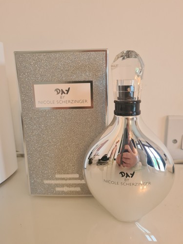 Nicole scherzinger day - nicole, eau