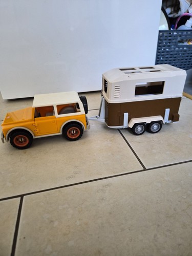 Schleich land rover with - land,