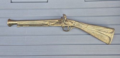 Large vintage brass gun wall - vintage,
