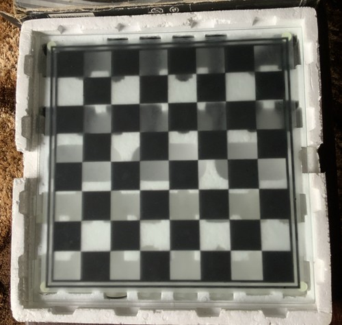 Gadget shop black white - gadget,