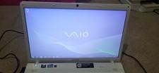 Sony Vaio VPCEH2H1E Laptop