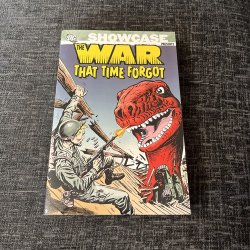 Showcase presents the war that - showcase,