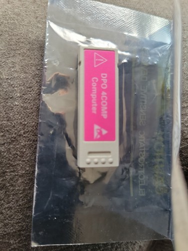 Tektronix dpo4comp digital - tektronix,