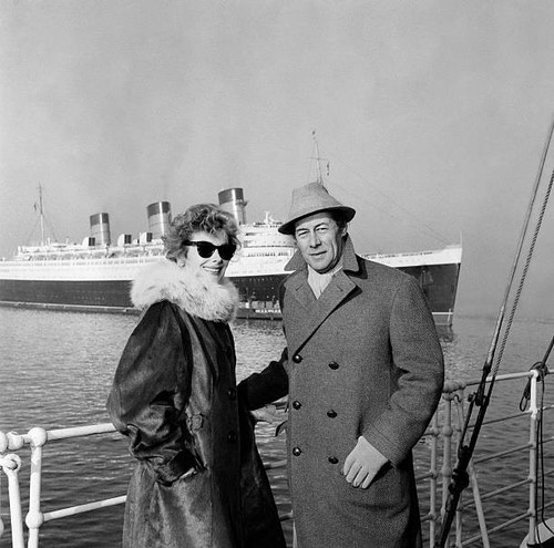 Actress kay kendall smiles - actress,