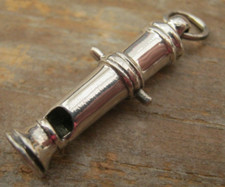 Fantastic Solid Silver Royal Navy Canon Shaped Admirals Whistle - Militaria