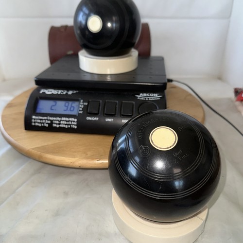 Crown grew green - green, bowls