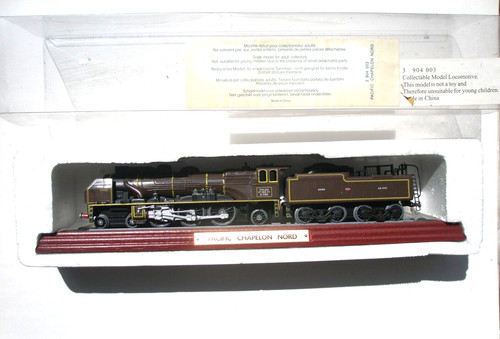 Plinth mounted static model - plinth,
