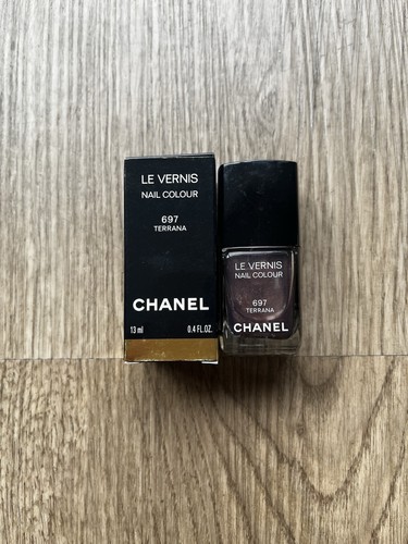New chanel vernis nail - le,