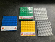 Block Tech - 11 Base Plates 20x20 dots various colours