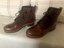 Marks and Spencer brown