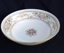 Royal Doulton ALTON.  Dessert or Fruit Bowl. Diameter 5¼ inches. 13.3 cms.