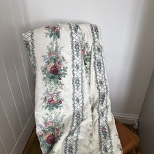 Sunning Vintage Country