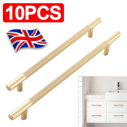 Kitchen cabinet door - door, handles