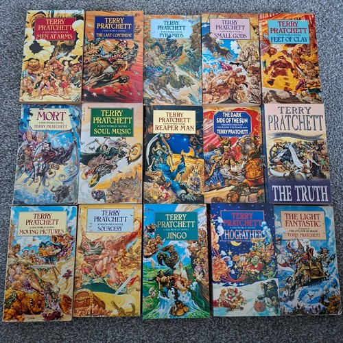 Terry pratchett build - your, own