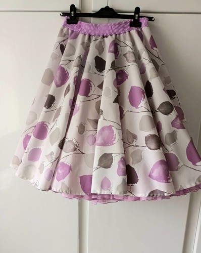 Lilac mauve full - circle, rock