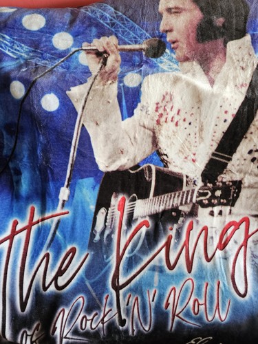 Large elvis presley cover - large,