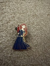 Disney Princess Merida Bow and Arrow Full Body Pin