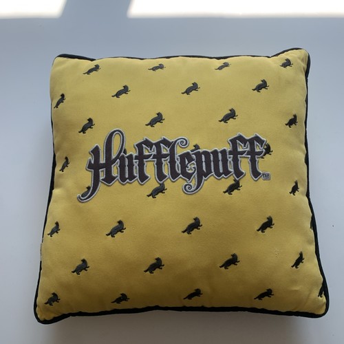 Harry potter hufflepuff - harry,