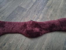 Brand new Mattes 90cm (35'') Sheepskin Asymmetric Girth Cover, Blackberry