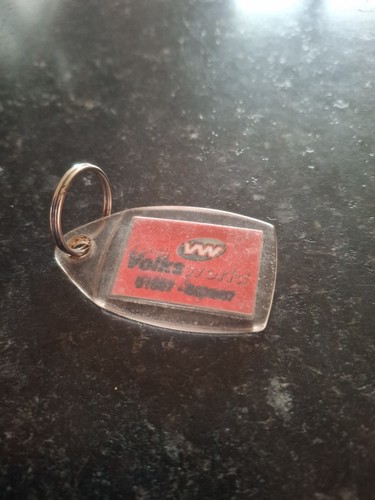 Volks world keyring - vw,