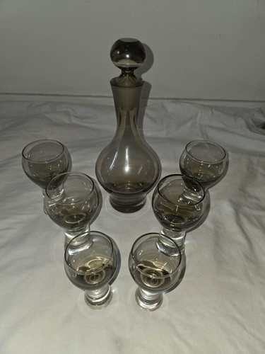 Glass decanter set pieces - set, 7