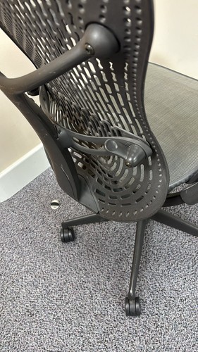 Herman miller mirra - mirra, triflex
