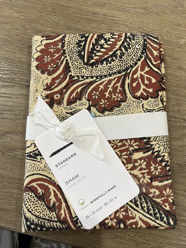 Pottery barn dottie - barn, kalamkari
