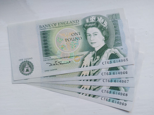 Five consecutive numbered - consecutive, bank
