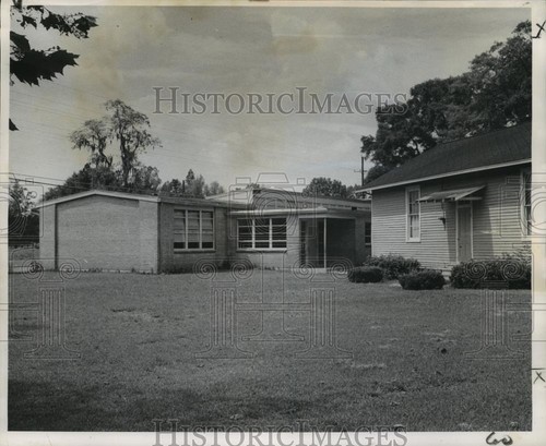 1961 press photo main - press, brick