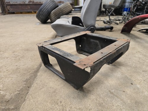 Passenger seat base - vw,