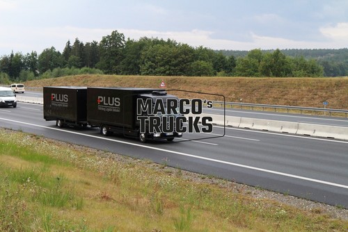 Truck photo mercedes benz - truck,