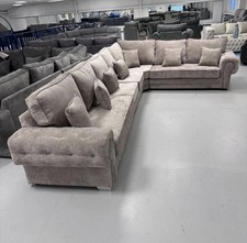 Brand New | Verona 6 Seater