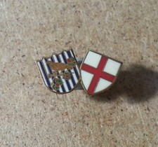 WEST BROM RARE ENAMEL FOOTBALL SUPPORTERS BADGE