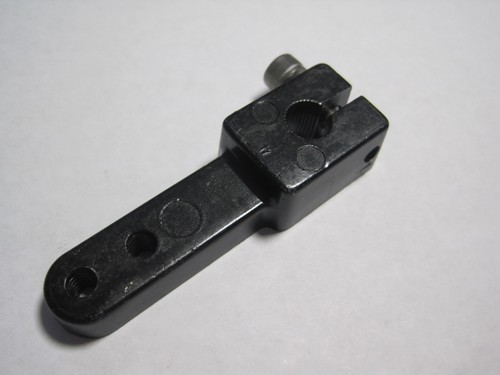 Arm for dual carb linkage - carb,